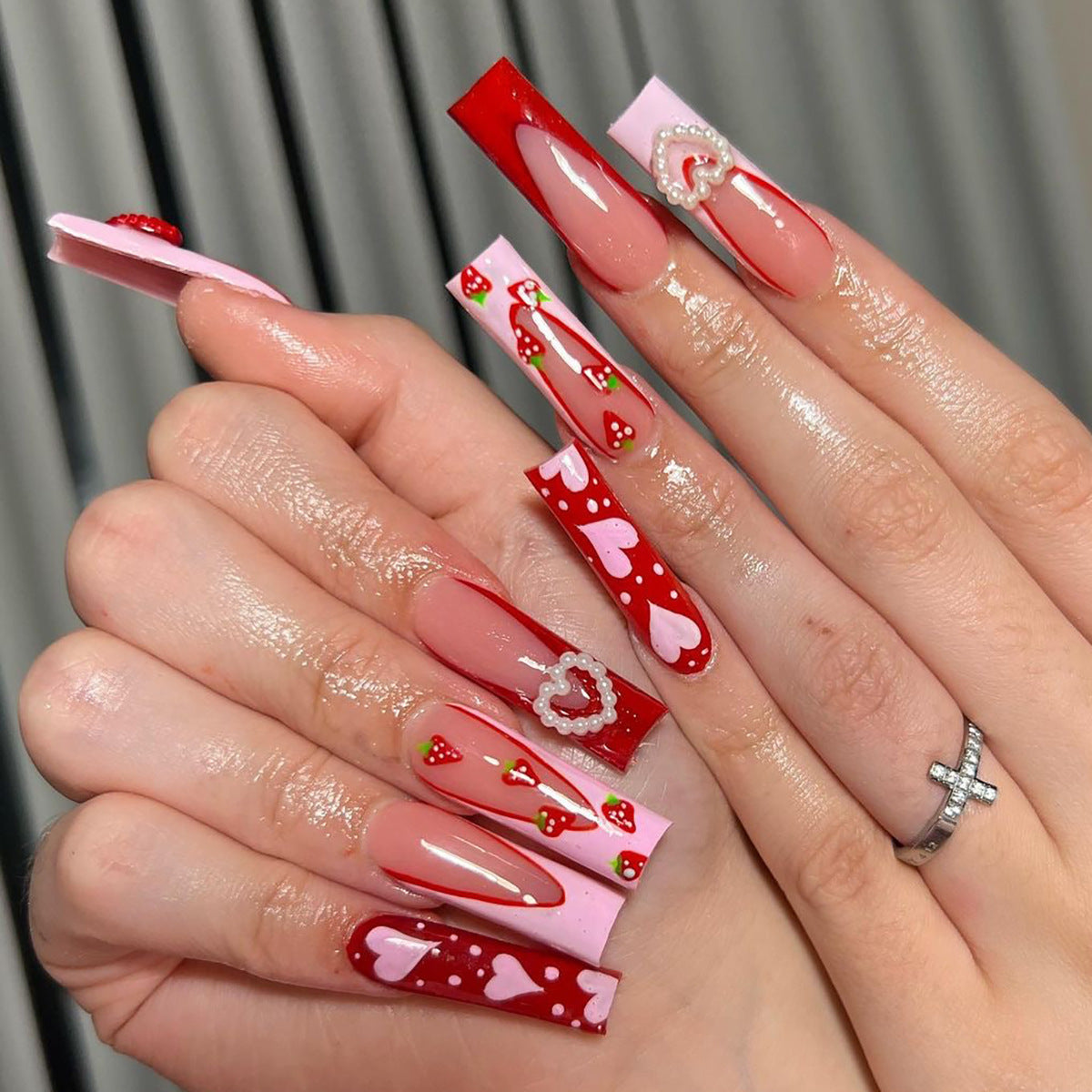 🍓 Strawberry Sweetheart